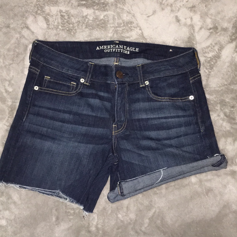 American eagle jean shorts 🌻